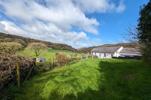 2 bedroom semi-detached house for sale, Llanychaer, Fishguard