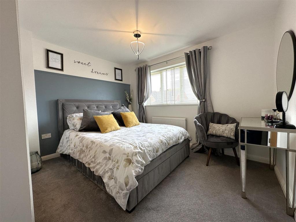Master Bedroom 144
