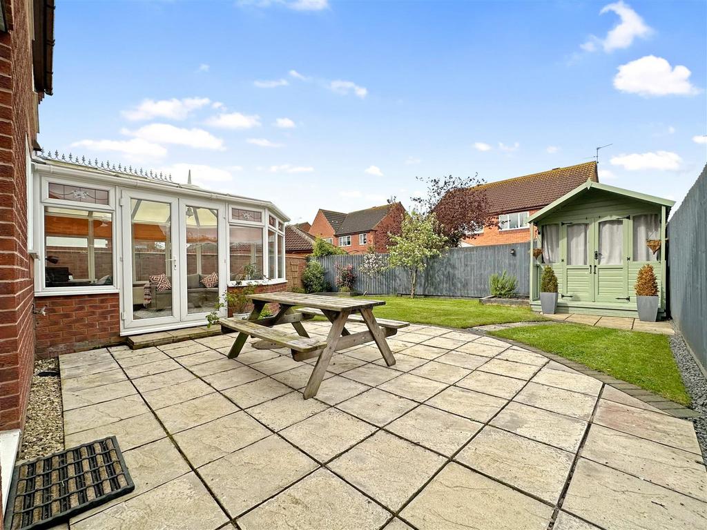 Lovely Enclosed Garden 111