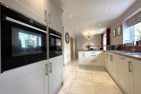 5 Allen Close, Claypole, Newark, NG23 5FH