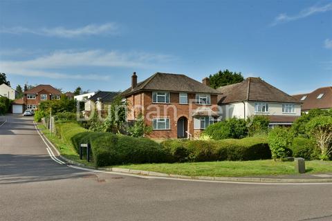 4 bedroom detached house for sale, Tolmers Avenue, Cuffley Potters Bar EN6