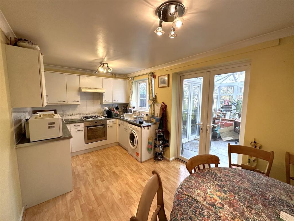 Dining Kitchen 770