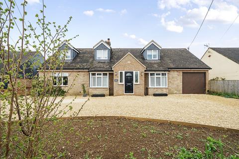 3 bedroom detached house for sale, Cottage Road, Stanford in the Vale, Faringdon, Oxfordshire, SN7