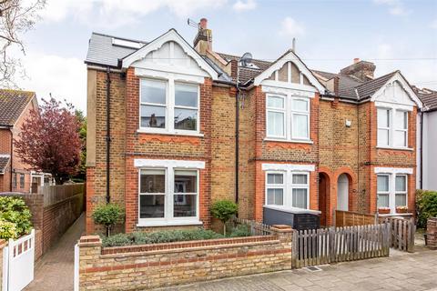 3 bedroom end of terrace house for sale, Salisbury Road, Bromley