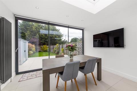 100 Salisbury Road, Bromley, BR2 9PU