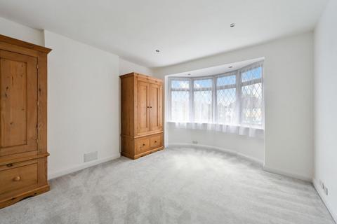 326 Kingston Road, Epsom, KT19 0SU