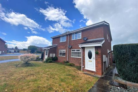 Glamis Close, Burton-On-Trent DE13