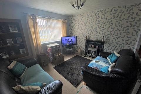 undefined, Glamis Close, Burton-On-Trent DE13