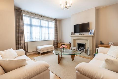 33 Regent Road, Epping, CM16 5DL