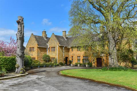 4 bedroom country house for sale, Manor Road, Pitsford, Northampton