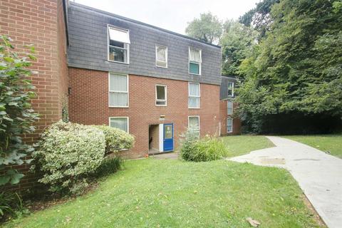 3 Bohemia, Hemel Hempstead, HP2 5RN