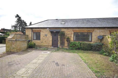 2 bedroom barn conversion for sale, Ashby Gardens, Moulton, Northampton