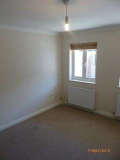 2 bedroom apartment to rent, Cross Street, Newport