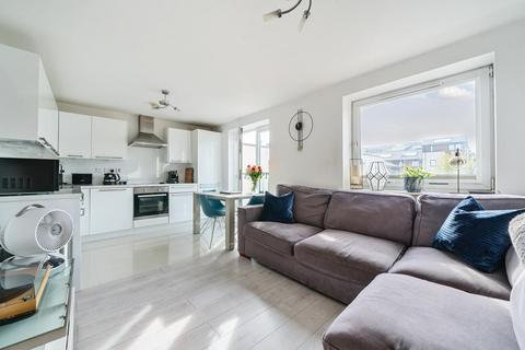 2 bedroom flat for sale, Mandora House, Amport Place, Mill Hill