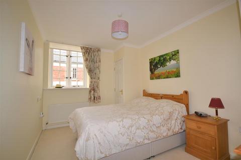 2 bedroom apartment for sale, Middlemarsh Street, Poundbury, Dorchester