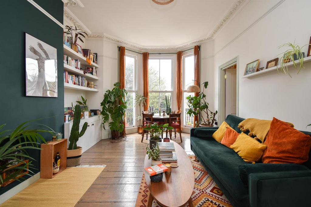 Living room & kitchen