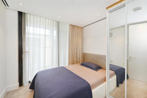 3 bedroom apartment to rent, 3 Merchant Square, London