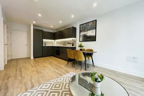 1 bedroom flat to rent, Memorial Avenue, Horlicks Quarter, Slough