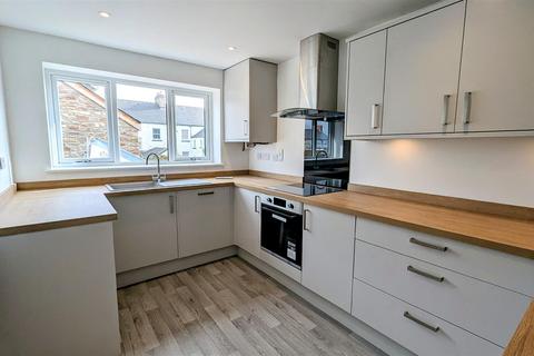 3 bedroom terraced house for sale, Blacksmith Way, Lydney GL15