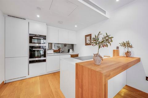 3 bedroom flat for sale, The Courthouse, 70 Horseferry Road, Westminster, London, SW1P