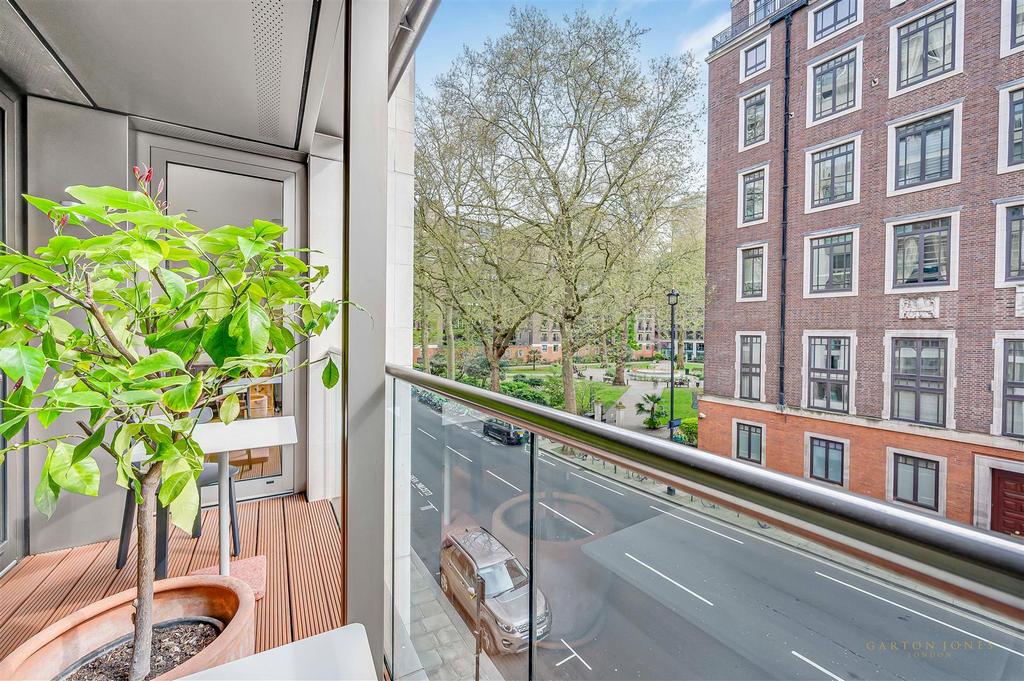Balcony.JPG