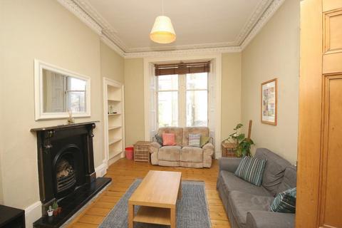2 bedroom flat to rent, Warrender Park Road, Edinburgh