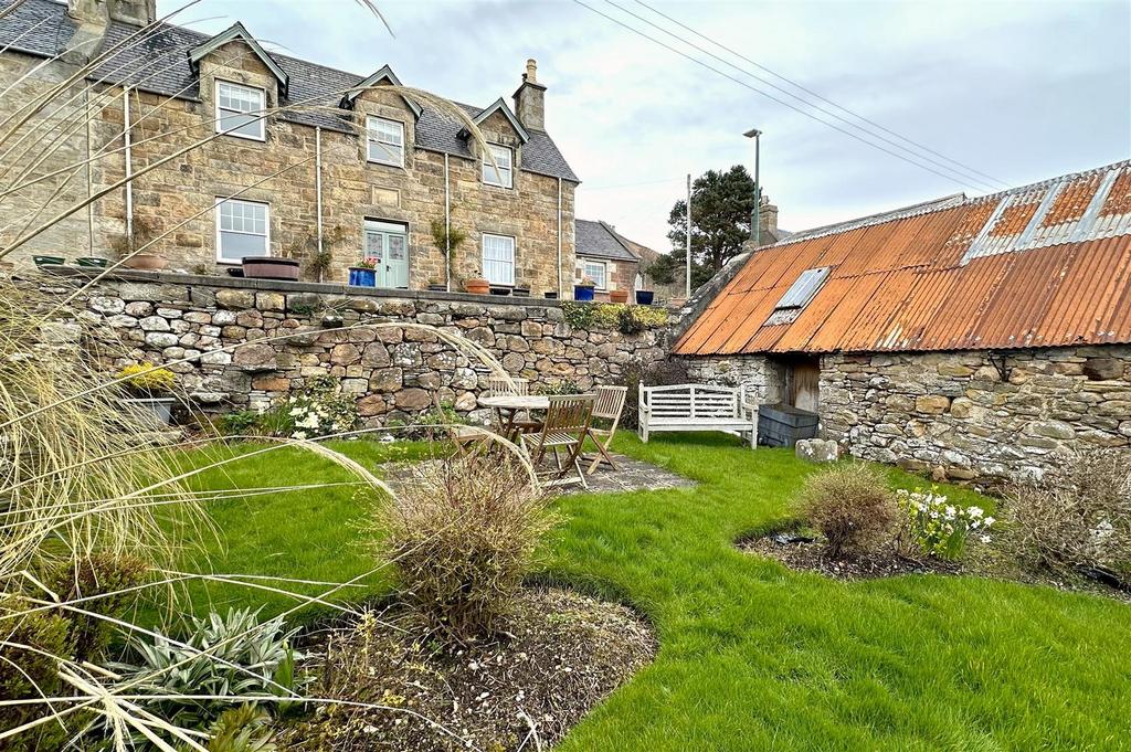 GARDEN &amp; OUTBUILDINGS