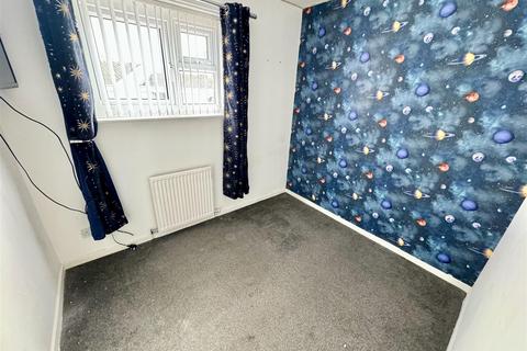 3 bedroom terraced house to rent, Burghley Court, Hemlington, Middlesbrough