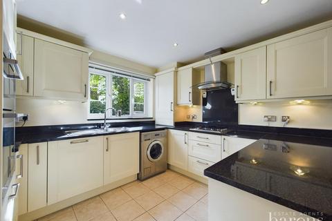 50 Cliddesden Road, Basingstoke, RG21 3ER