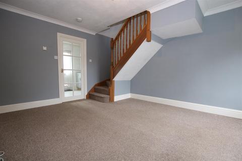 2 bedroom terraced house to rent, Broadclyst, Exeter