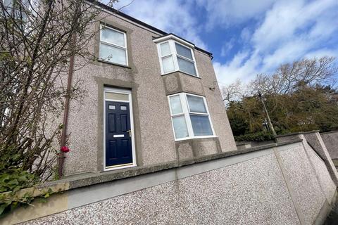 5 bedroom end of terrace house for sale, High Terrace, Holyhead LL65