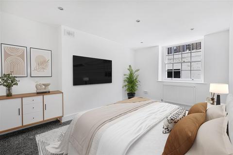 2 bedroom flat for sale, Amwell Street, London EC1R
