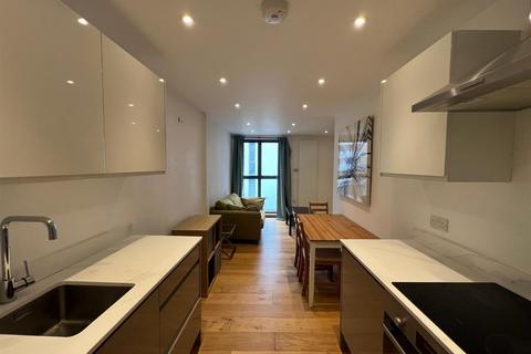 1 bedroom flat to rent, Umberston Street, London E1