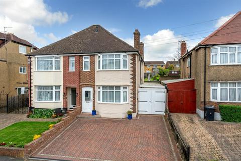 6 Crabtree Close, Hemel Hempstead, HP3 9EF