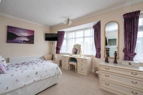 6 Crabtree Close, Hemel Hempstead, HP3 9EF