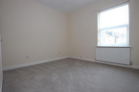 19 Mount Terrace, Bradford, BD2 2JQ