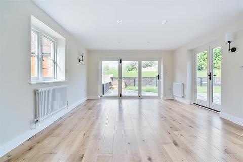 5 bedroom detached house for sale, High Street, Great Cheverell