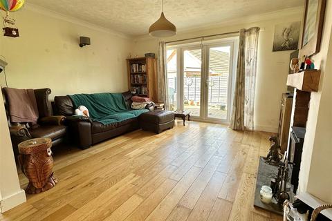 3 bedroom semi-detached bungalow for sale, Winchcombe Road, Alcester