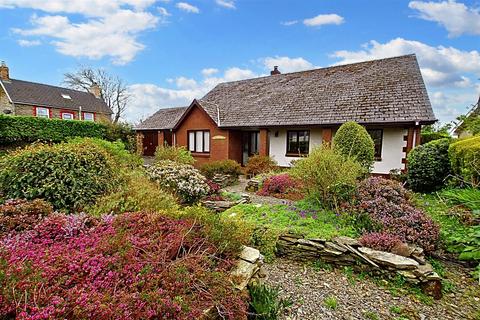 3 bedroom detached bungalow for sale, Beulah Road, Bryngwyn, Newcastle Emlyn