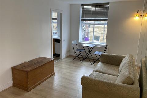 1 bedroom flat to rent, Fenton Street, Mirfield WF14
