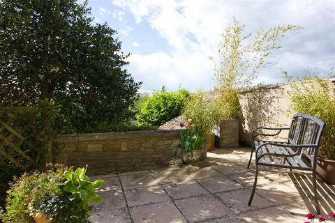 2 bedroom character property for sale, Match Box Cottage, Malmesbury