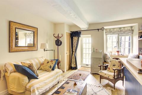 Matchbox Cottage, 28 Gloucester Street, Malmesbury, SN16 0AA