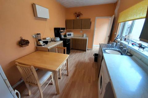 53 Brynmor Road, Llanelli, SA15 2TF