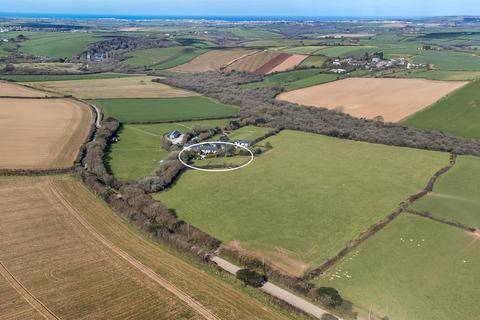 8 bedroom detached house for sale, St Newlyn East