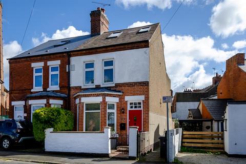 3 bedroom semi-detached house for sale, Hill Street, Hinckley LE10