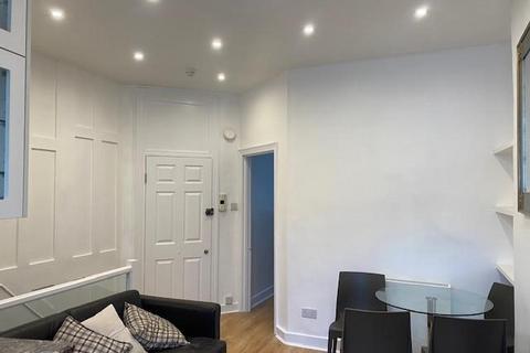 1 bedroom apartment to rent, Upper Montagu Street, Marylebone, London