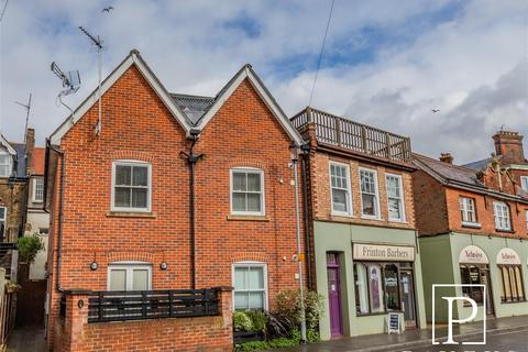 2 bedroom apartment for sale, Old Road, Frinton-On-Sea