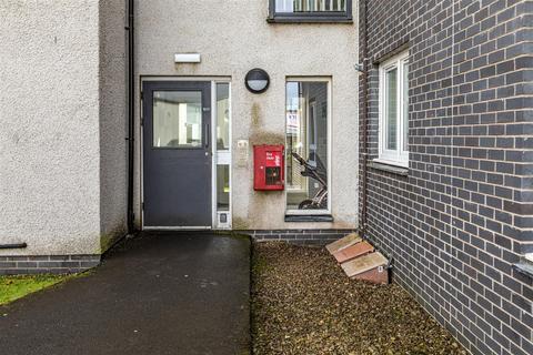 2 bedroom flat for sale, 3 Wilderhaugh Court, Galashiels