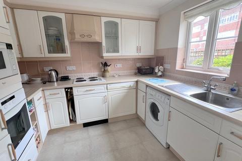 2 bedroom retirement property for sale, New Road, Ferndown, BH22