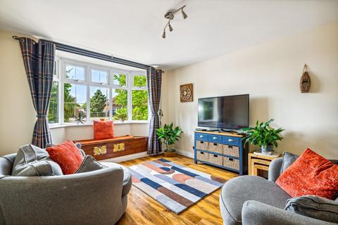 4 bedroom bungalow for sale, Willingham Road, Knaith Park, Gainsborough